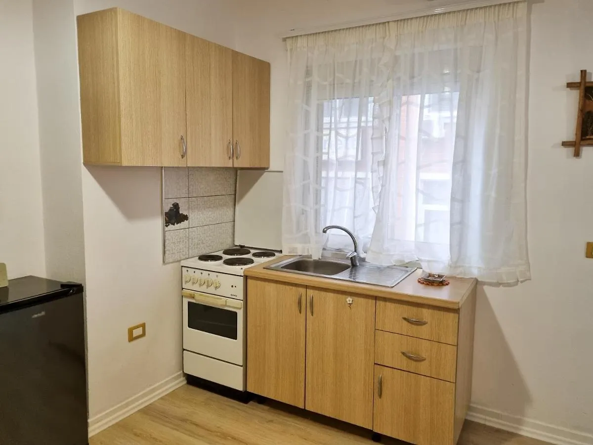Cozy Apartment In City Center Tirana Albania